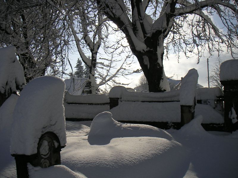 Hřbitov ve Vysokém nad Jizerou, 23.prosince 2005